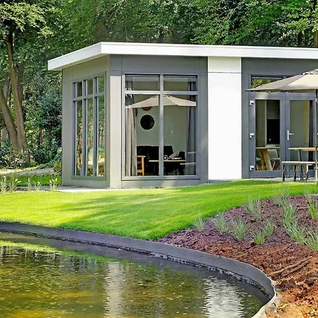 Landal De Vlinderhoeve Hotel